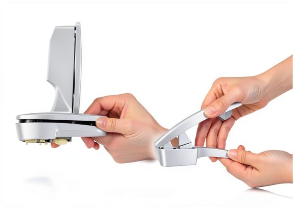 Garlic Press ANERONG 2-in-1 Mincer Crusher with Peeler & Brush-2
